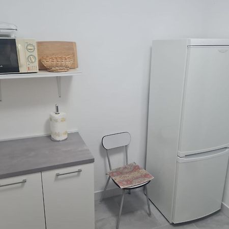 Apartment Anton Pinezići Eksteriør bilde