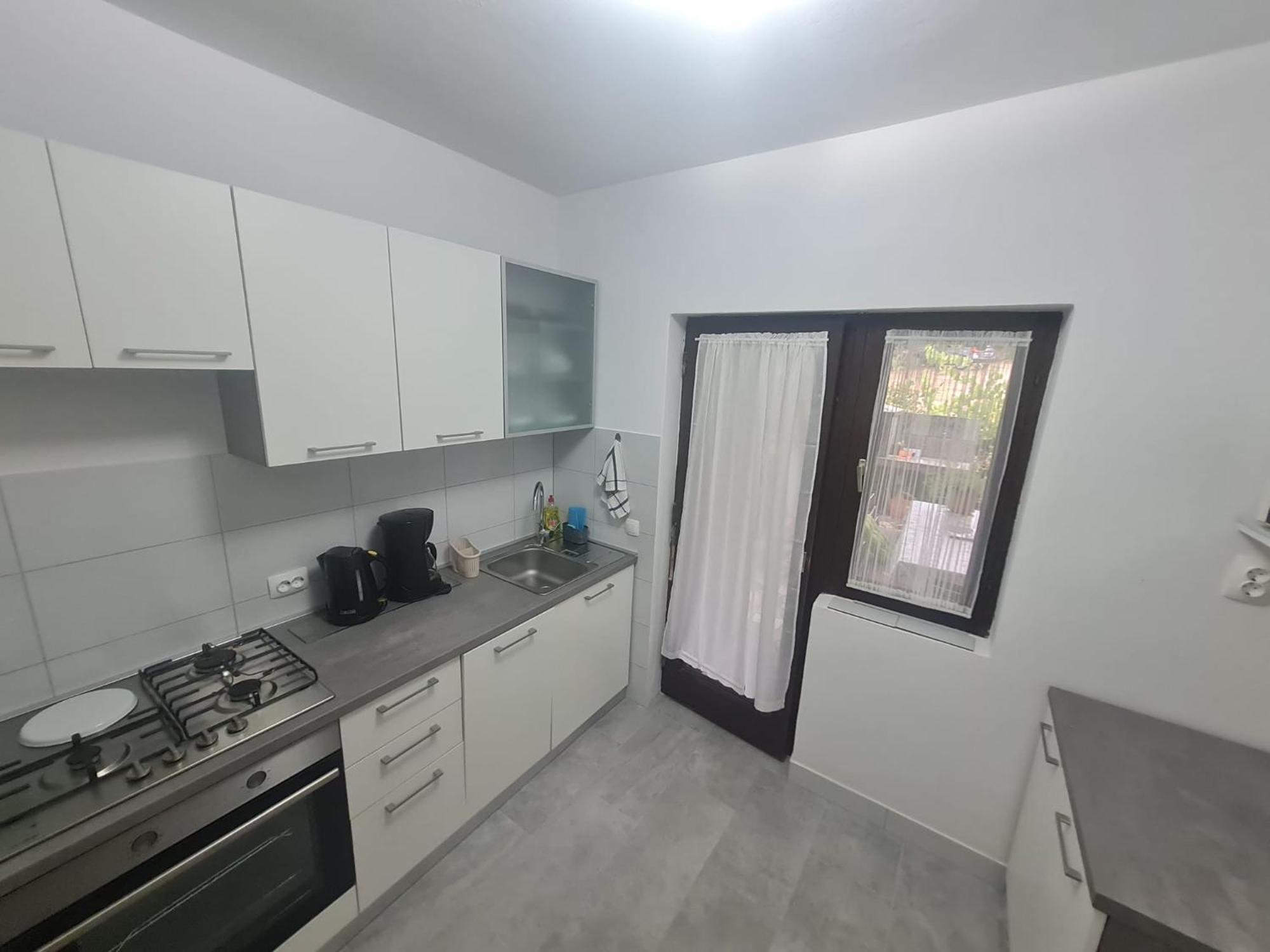 Apartment Anton Pinezići Eksteriør bilde